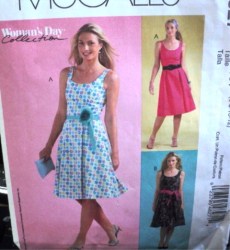 4827 MCCALLS SUMMER BREEZE SLEEVELESS FLARE DRESS, BELT PATTERN 6-12
